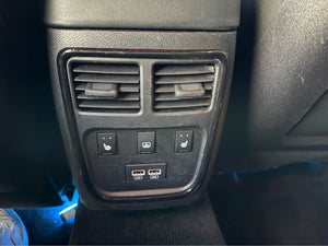 2019 Chrysler 300S photo 12