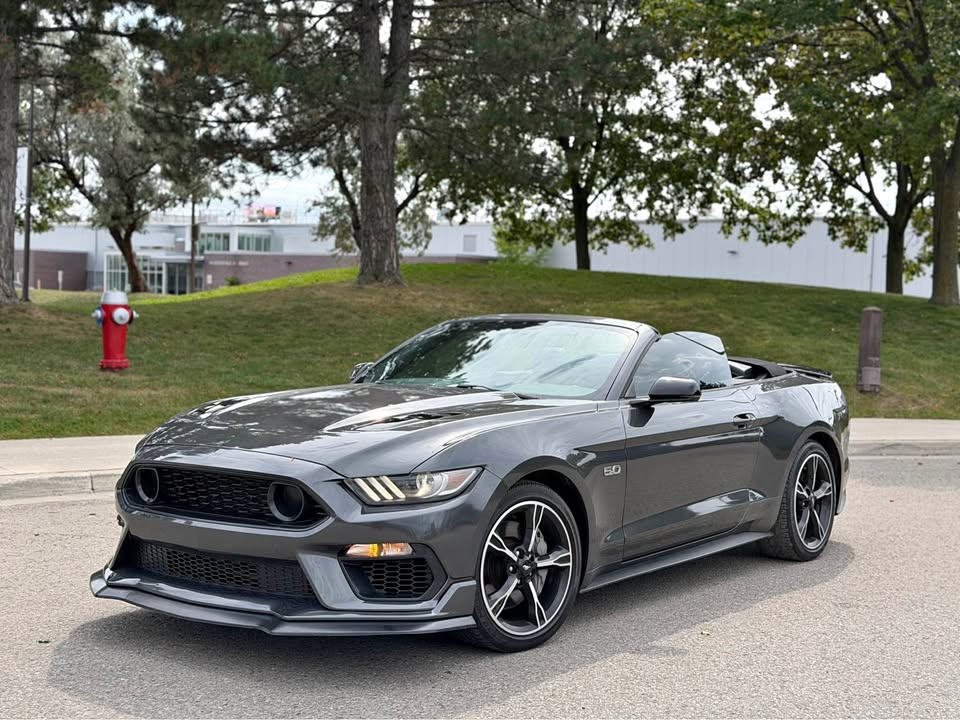 2017 Ford Mustang GT Convertible – 5.0L V8 (SOLD)