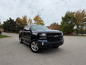 2018 Chevrolet Silverado Classic 1500 Crew Cab Z71 LTZ photo 2