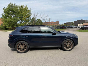2024 Porsche Cayenne photo 4