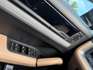 2024 Porsche Cayenne photo 11