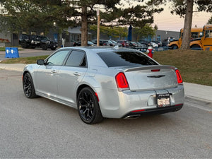 2019 Chrysler 300S photo 7