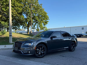 2022 Chrysler 300 Touring – Fully Loaded (SOLD) photo 2