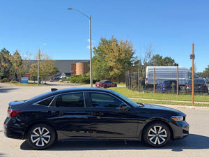 2025 Honda Civic LX – Low KM – Rebuilt Title – Safety & Warranty Incl. photo 5