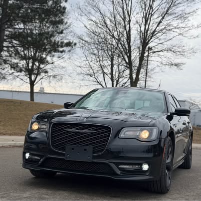 2022 Chrysler 300 (SOLD)